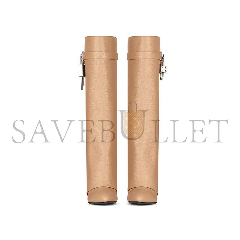 GIVENCHY SHARK LOCK BOOTS IN GRAINED LEATHER BE701KE16L-250